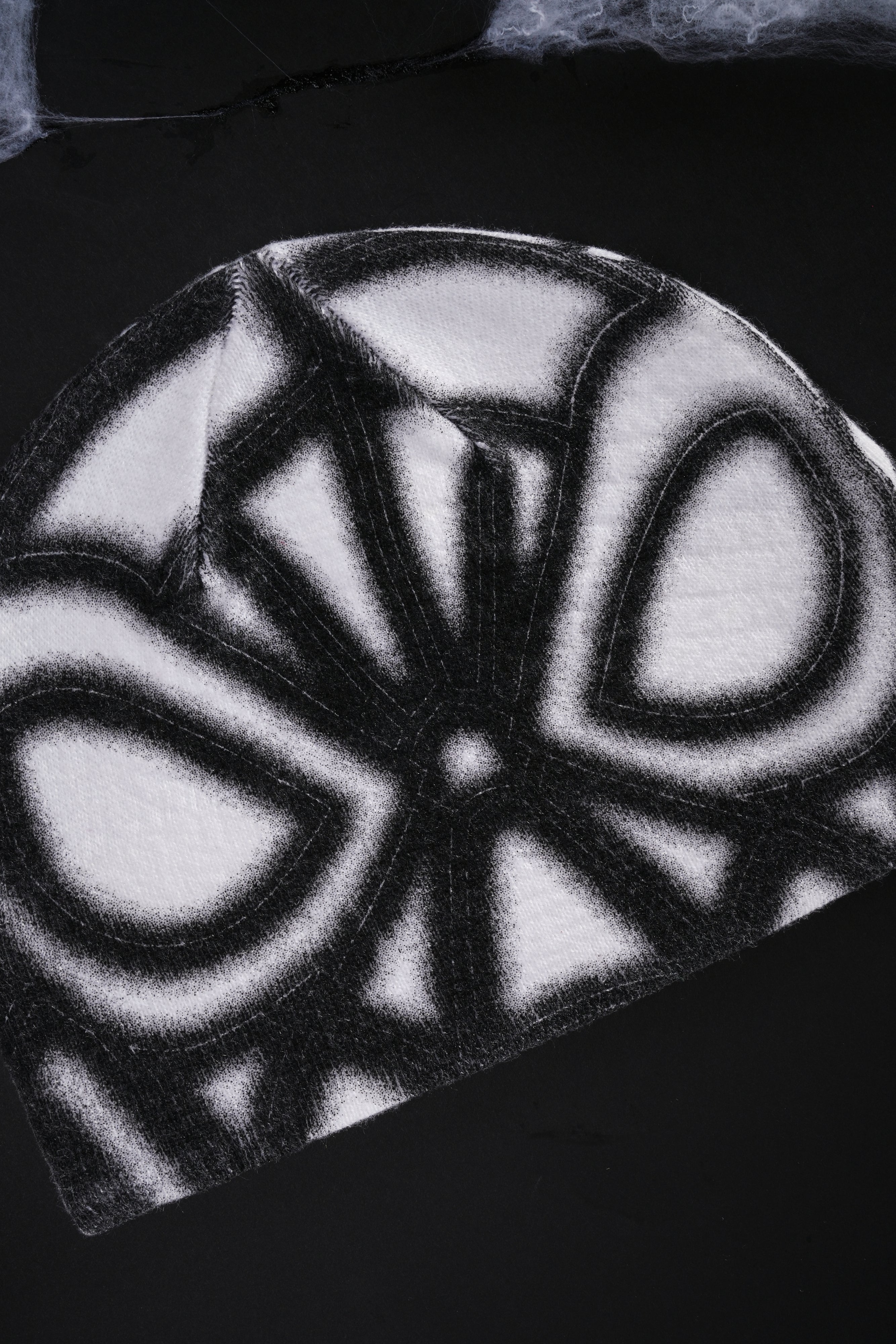 Night Crawler Civil Beanie 3.0 in White