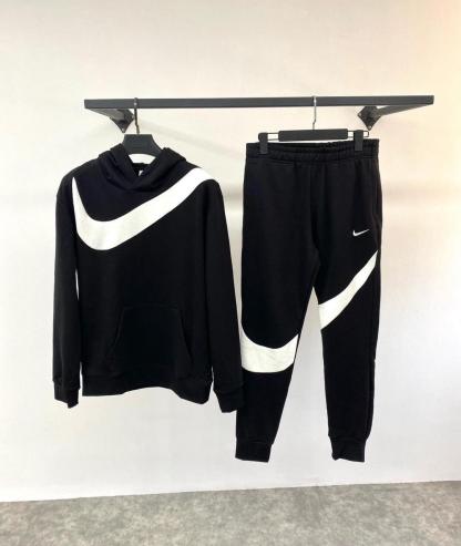 Conjunto Swoosh