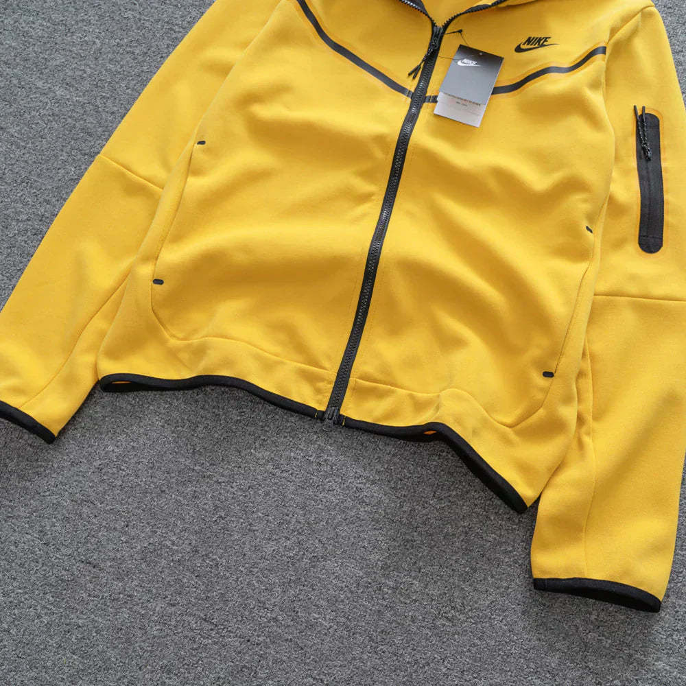 Conjunto Tech Fleece Amarelo 
