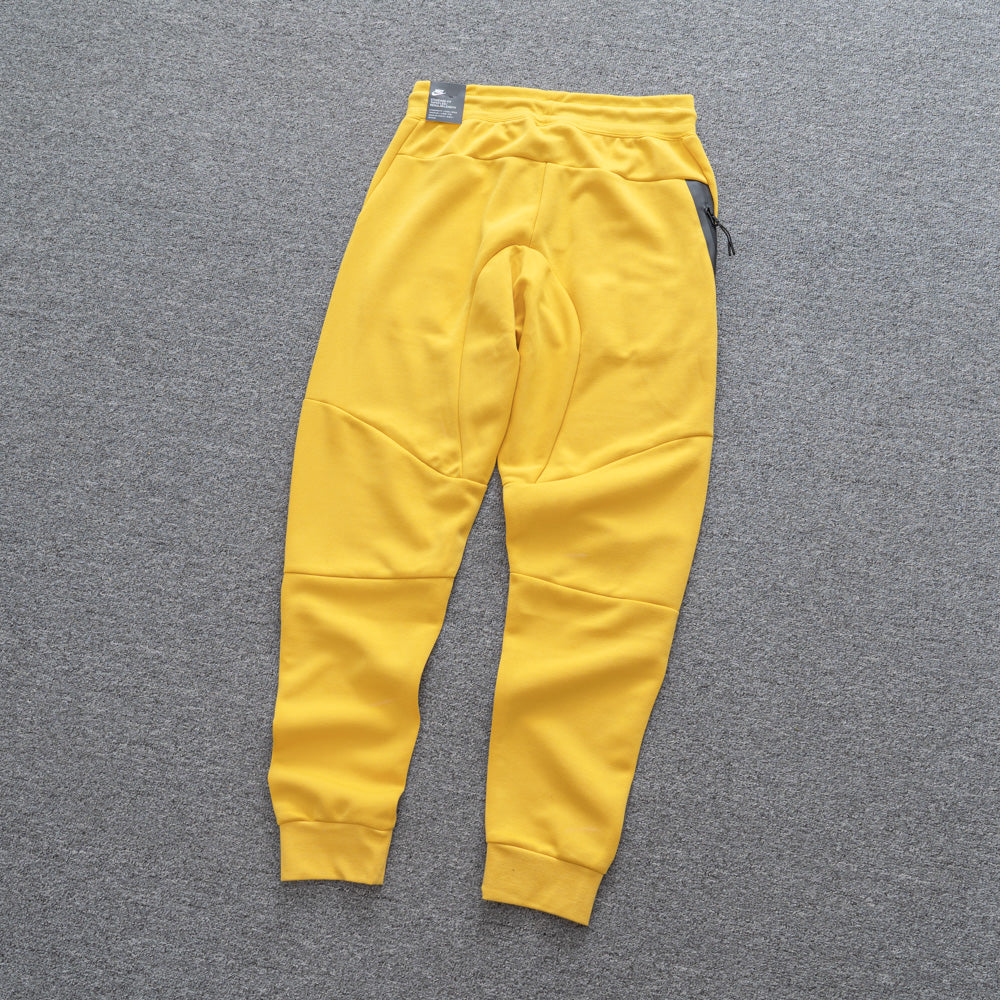 Conjunto Tech Fleece Amarelo 
