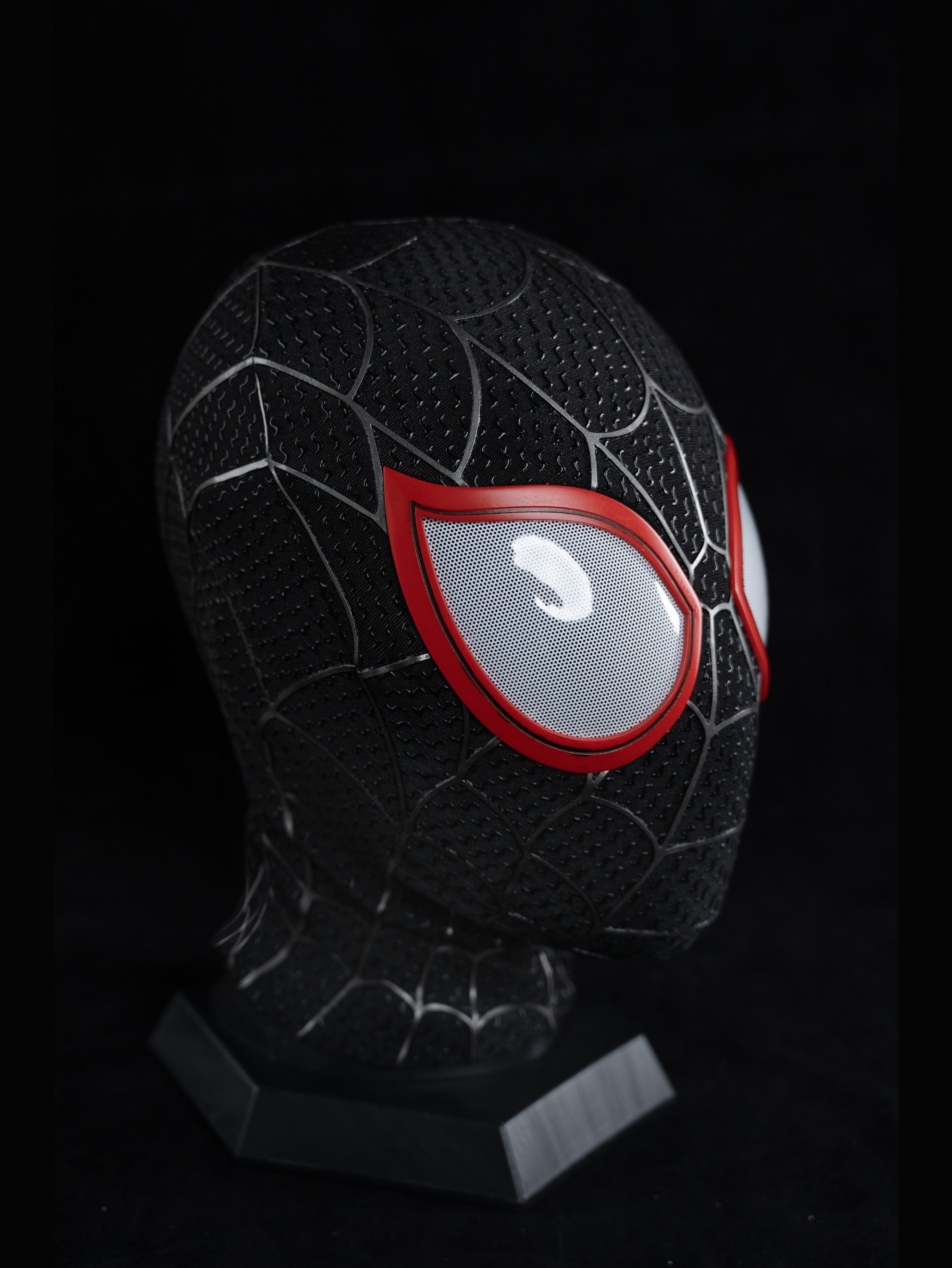 Black&Red Graffiti Style Face Shell Mask