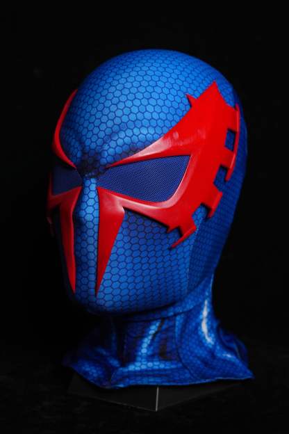 Blue Web Pattern Face Shell Mask