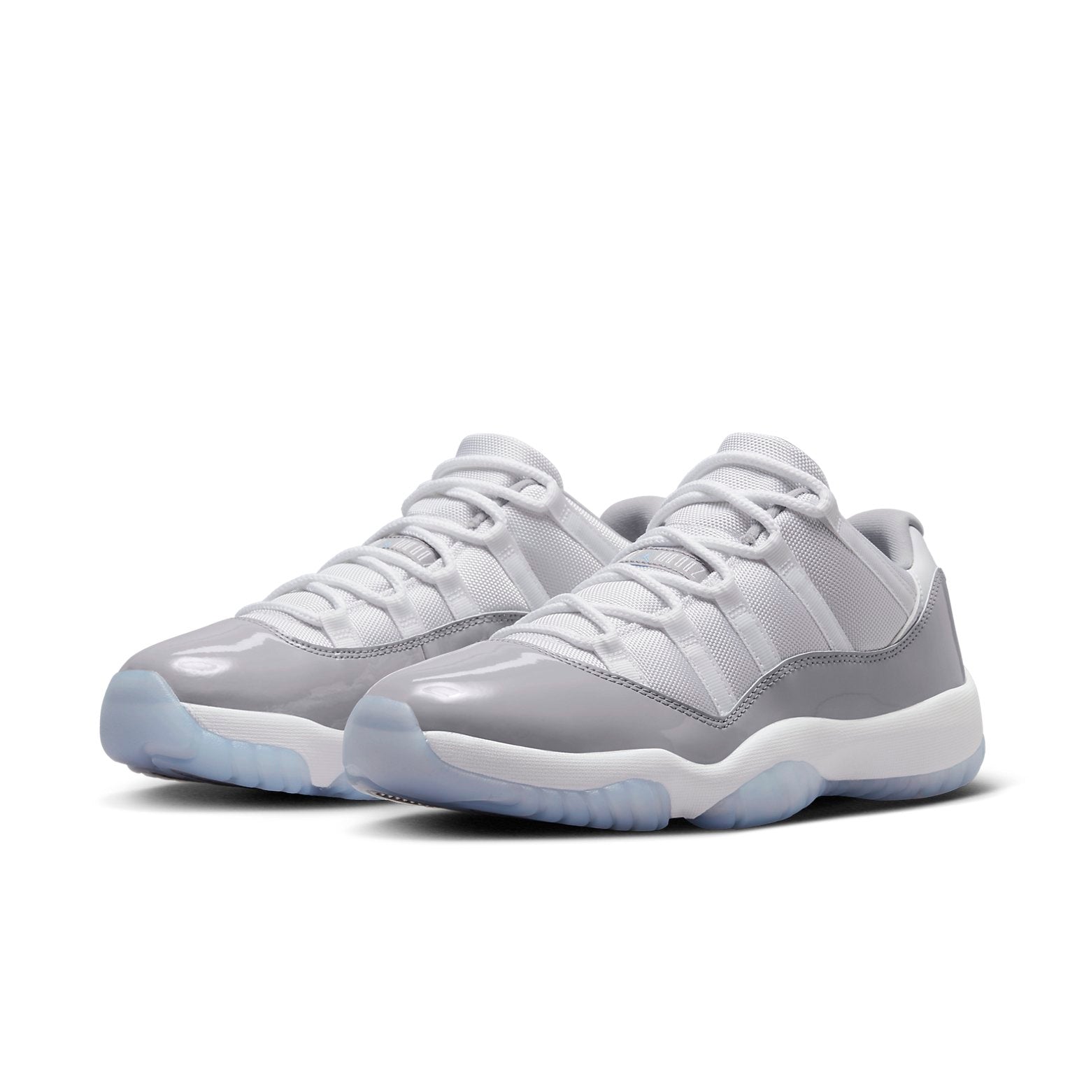 Aithtr Jordthtan 11 Retro Low 'Cement Grey' AV2187-140