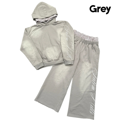 Long Sleeves & Sets Collection