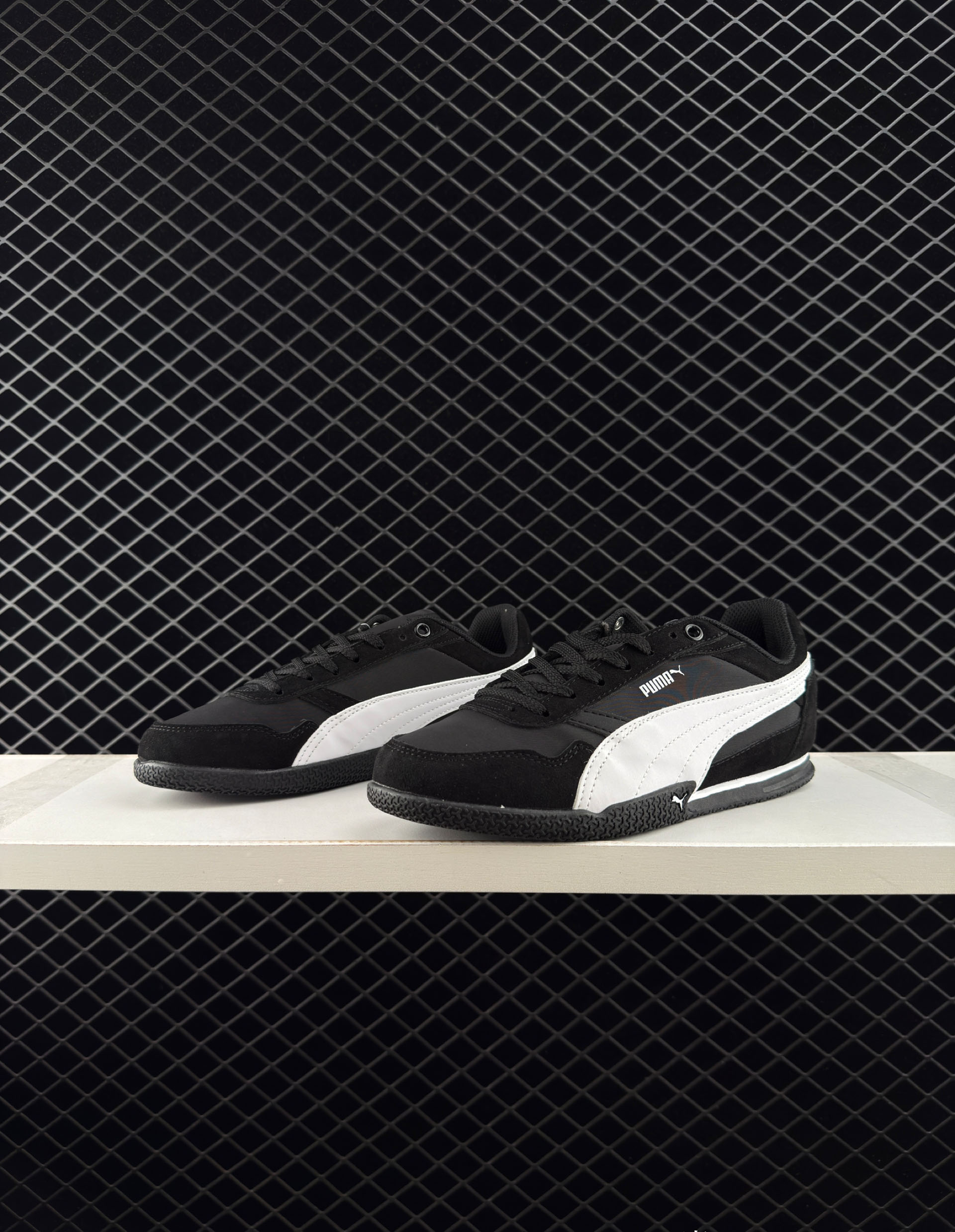 Puma Black Casual Sports Shoes For Men And Women