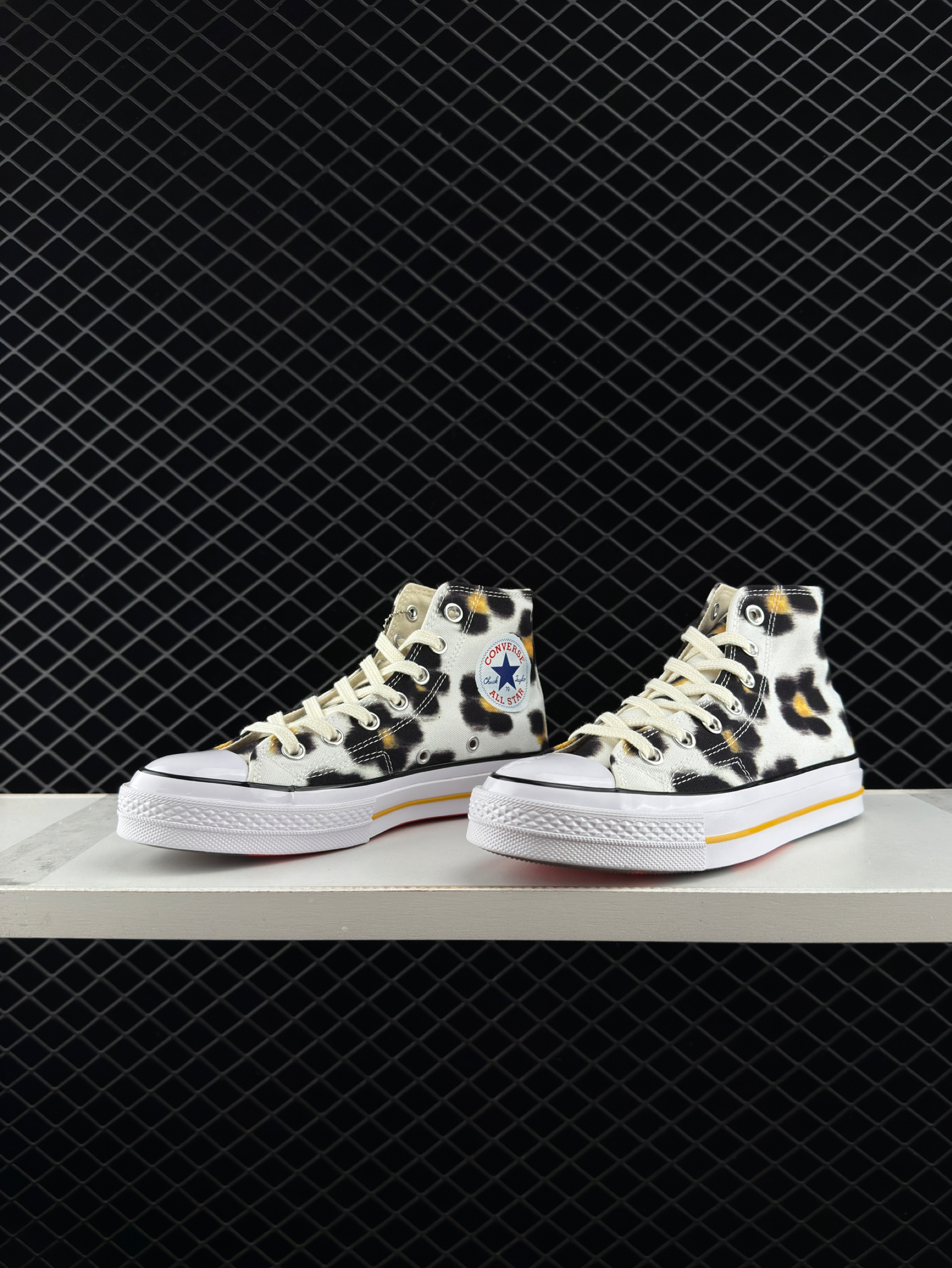 Converse & Kenzo Co-Branded Retro Hana Leopard Printing Low Top Chuck 70 Casual Skate Shoes