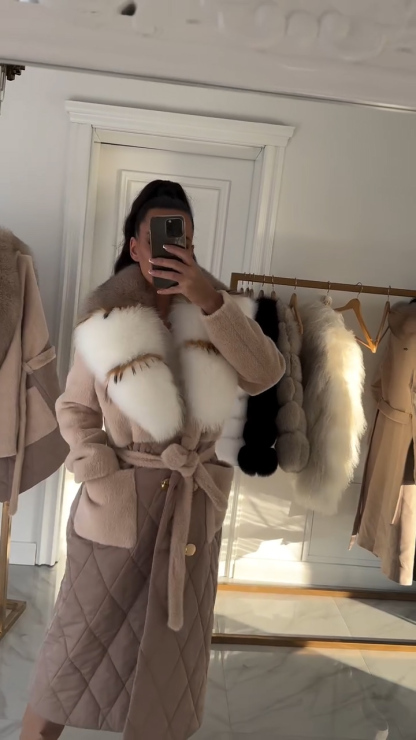 Long and short fur collar trench coats