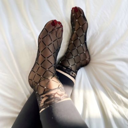8 pairs: floral lace socks