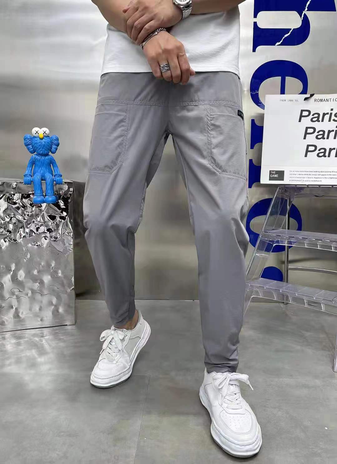Comfortable & Functional Multi-Pocket Cargo Pants