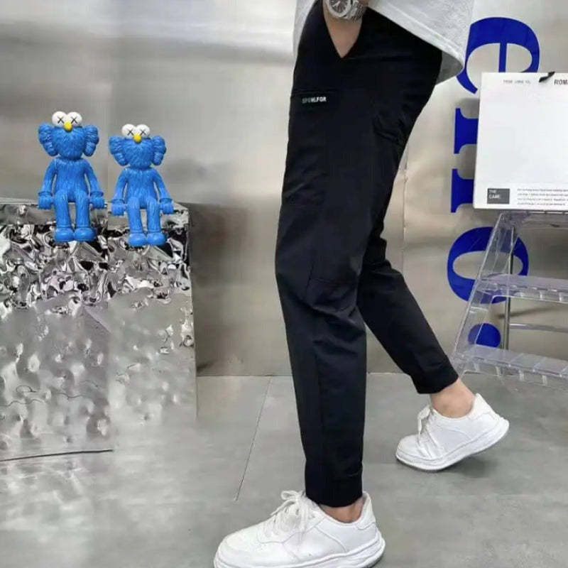 Comfortable & Functional Multi-Pocket Cargo Pants