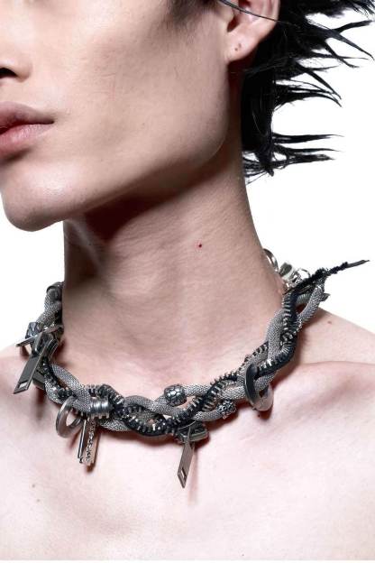 Heavy-Duty Multi-Wear Metal Mechanic Necklace - Futuristic Design
