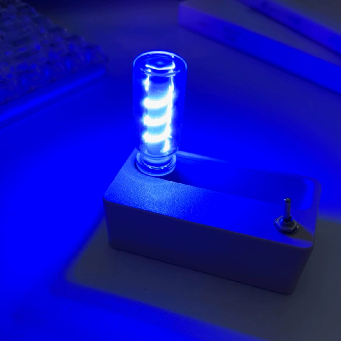 Mechanical Magnetic Night Light