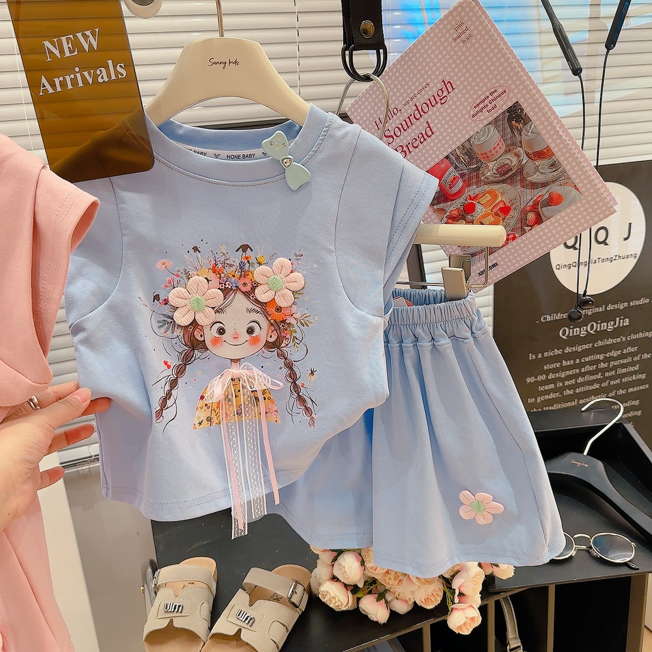Girls’ Korean Cartoon 2‑Piece Shorts Set