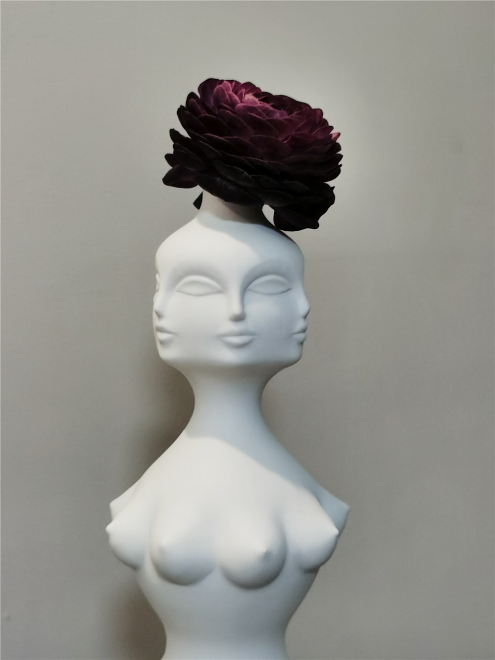 Artistic Ceramic Decorative Ornament