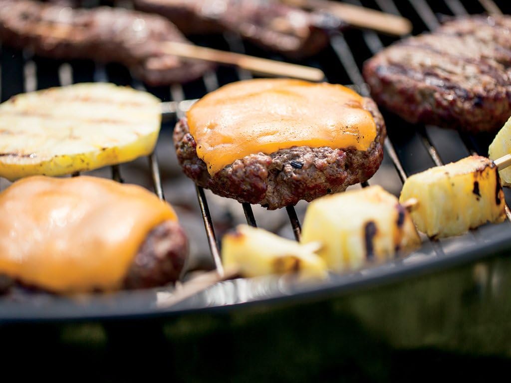 Weber Original Kettle Charcoal Grill, 22-Inch, Black – Classic Outdoor BBQ Grill with One‑Touch