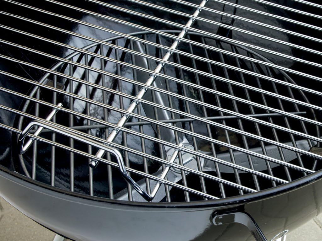 Weber Original Kettle Charcoal Grill, 22-Inch, Black – Classic Outdoor BBQ Grill with One‑Touch