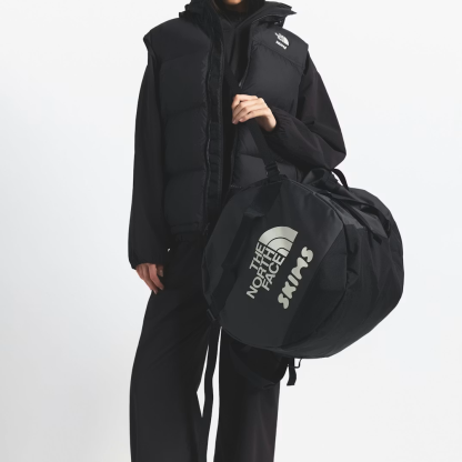 LARGE BASE CAMP DUFFLE BAG