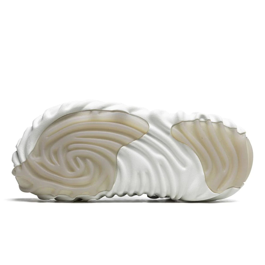 SALEHE BEMBURY X POLLEX CLOG HORCHATA