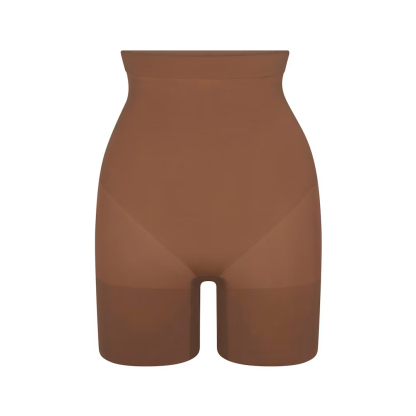 HIGH-WAISTED MID THIGH SHORT