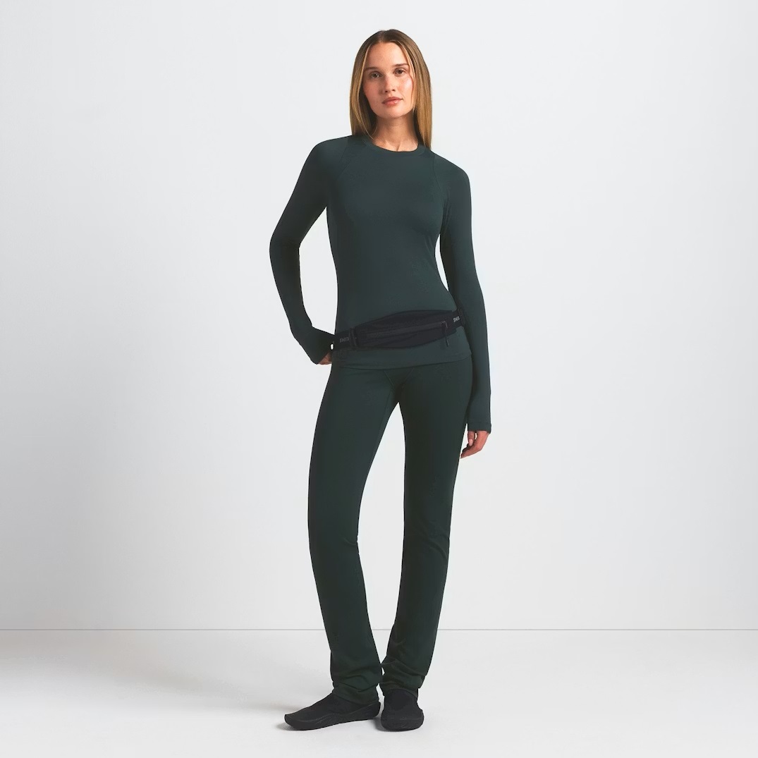 LONG SLEEVE CREW NECK TOP