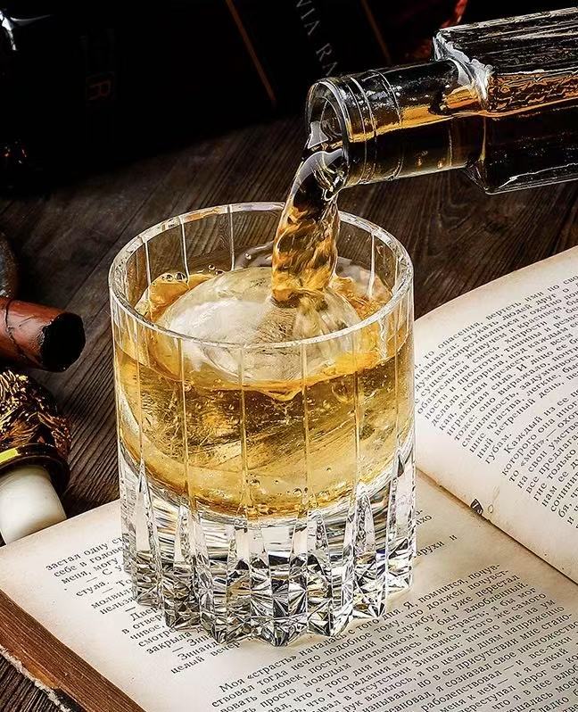 Starburst K9 crystal glass   whiskey glass