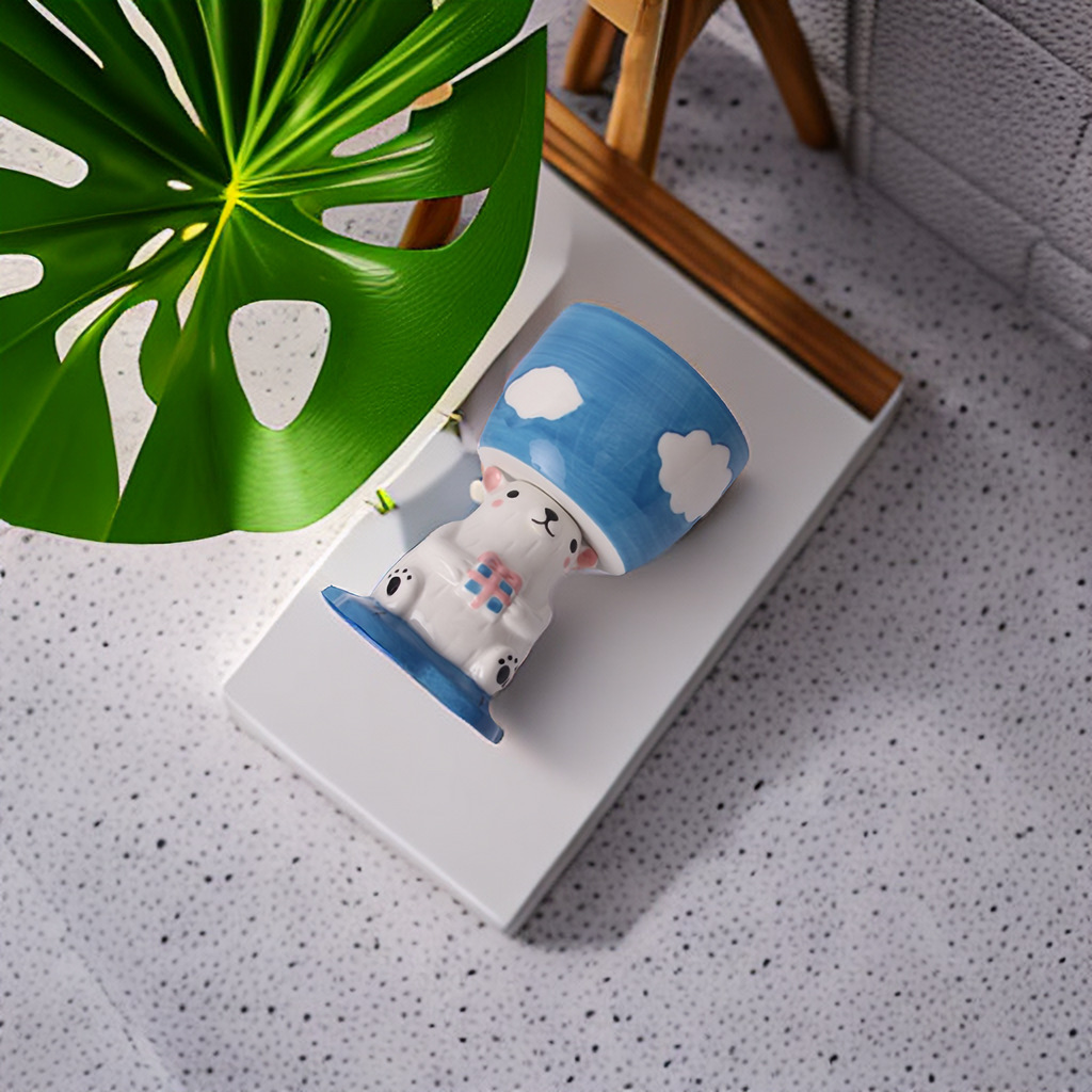 Cartoon-style cute hand-painted, hand-pinched three-dimensional penguin and polar bear ceramic ice cream cups and dessert bowls