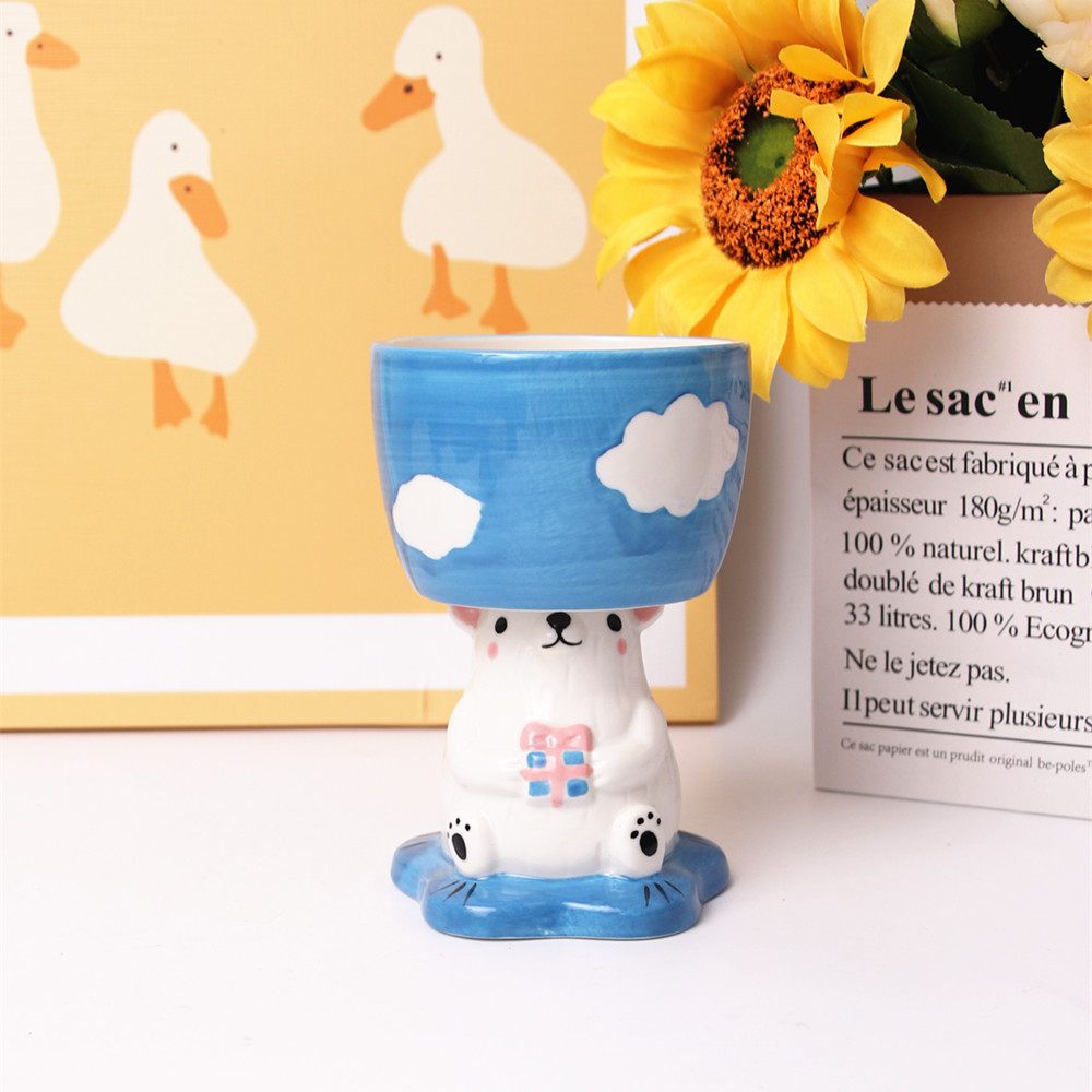 Cartoon-style cute hand-painted, hand-pinched three-dimensional penguin and polar bear ceramic ice cream cups and dessert bowls