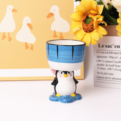 Cartoon-style cute hand-painted, hand-pinched three-dimensional penguin and polar bear ceramic ice cream cups and dessert bowls