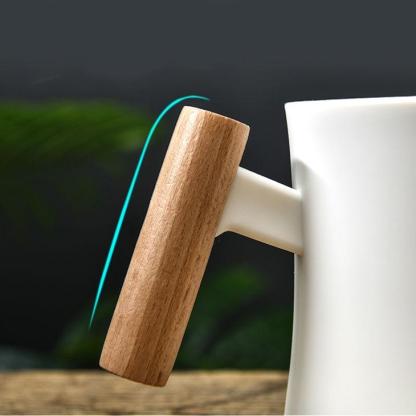 400ML Mimimalist Mug Wooden Handle Round Cup Heat Resistant Plastic Cup