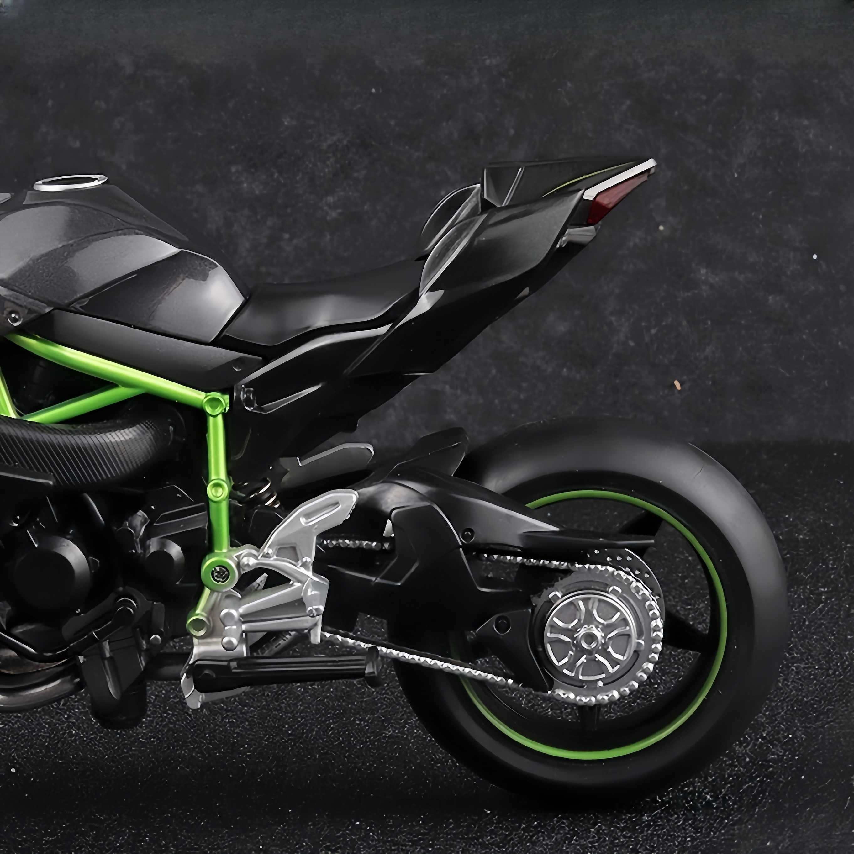 🚶‍♀️💥Hottest Today 49% OFF💥-1:12 Alloy Motorcycle Trend Ornament