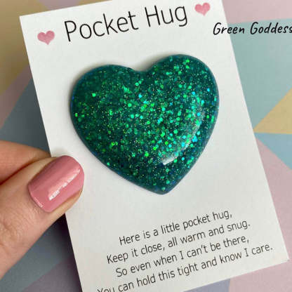 💖Precious Gifts🎁 Pocket Hug Heart