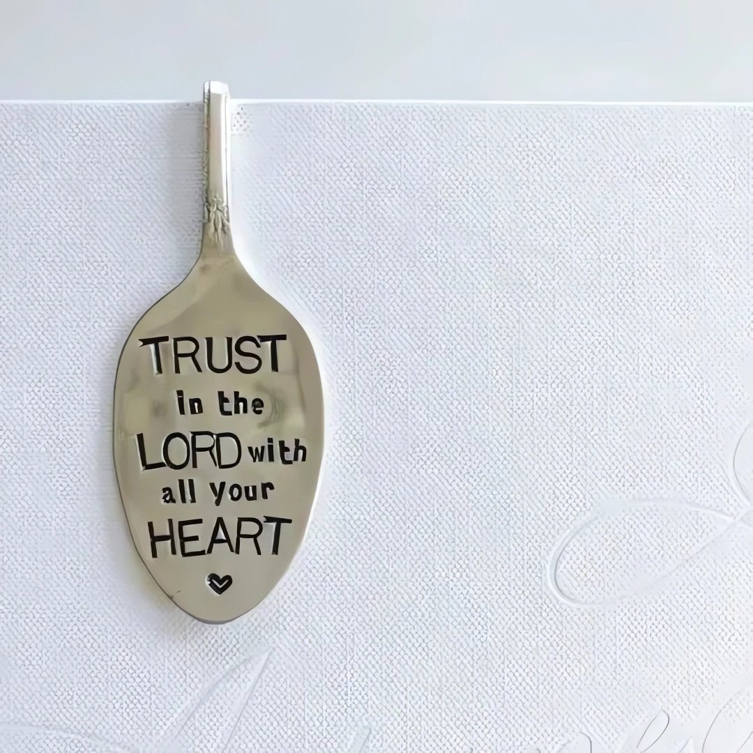 📖🔖Funny Spoon Bookmark -the perfect gift for a bookworm