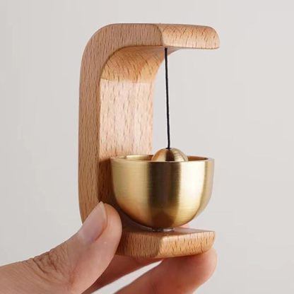 Retro magnetic doorbell