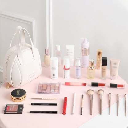 💄Multi-layered Shell-shaped Cosmetic Bag👜