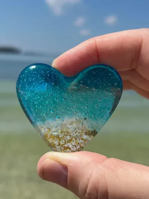 GLASS BEACH POCKET HEART