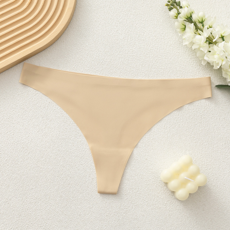Cross-border European and American plus-size seamless women's panties for Amazon and Shein, sexy low-rise breathable sports foreign trade women's underwear