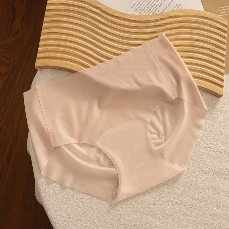 yoga  Bare Sensation Ice Silk Seamless Panties 