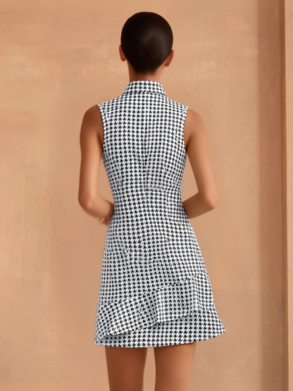 Women's Tennis And Golf Uniforms With Built-In Shorts And Sleeveless Training Suits