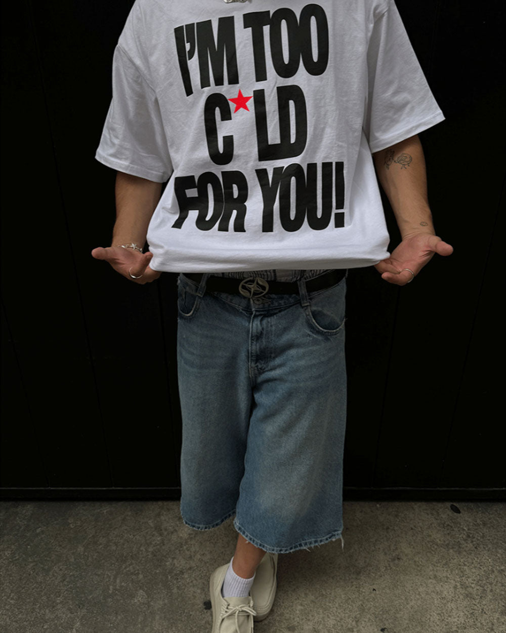 IM TOO COLD TEE WHITE