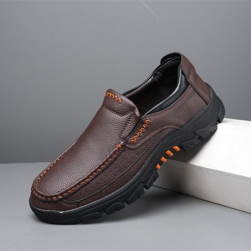 Genuine leather round toe soft sole casual shoes for middle-aged and elderly men