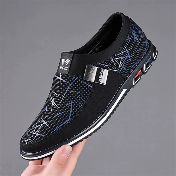 Genuine leather large size low top flat casual shoes for men