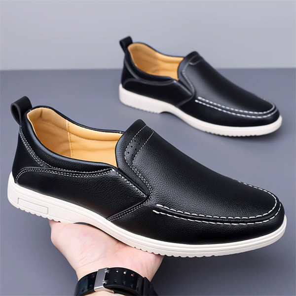 Genuine leather large size hand-sewn men's casual shoes