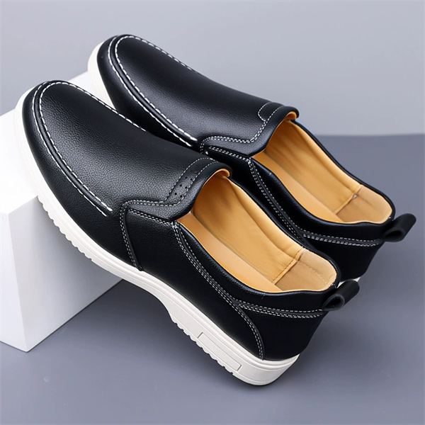 Genuine leather large size hand-sewn men's casual shoes
