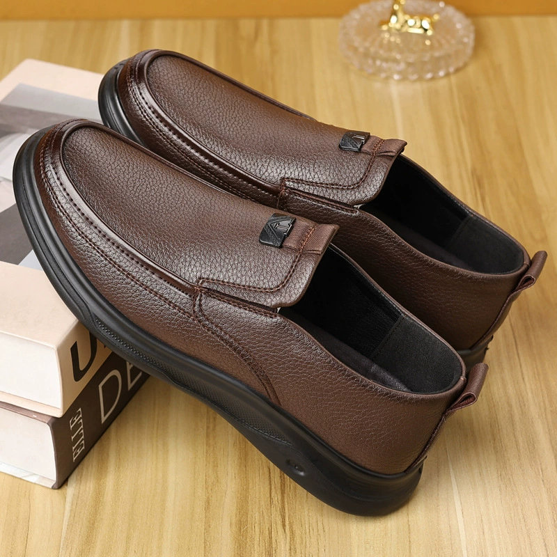 Men’s Casual Leather Shoes – Genuine Leather, Breathable, Soft-Soled, Available in Large Sizes