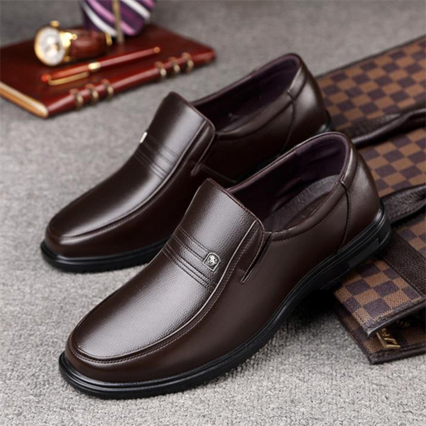 Genuine leather soft sole casual loafers for middle-aged and elderly men