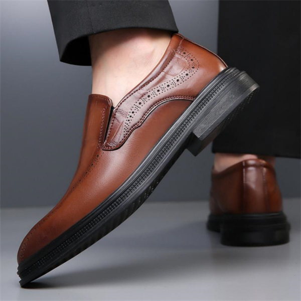 Genuine leather plus size soft sole breathable brogue business formal men's leather shoes
