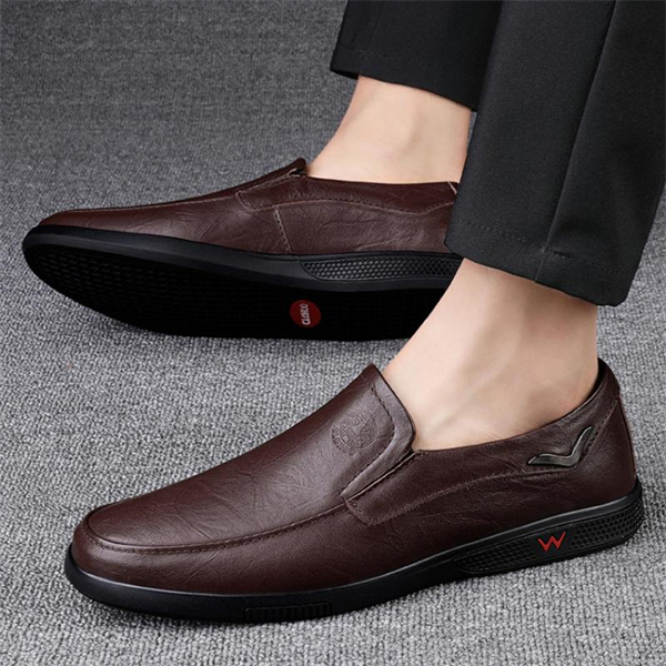 Breathable leather soft sole men's casual shoes