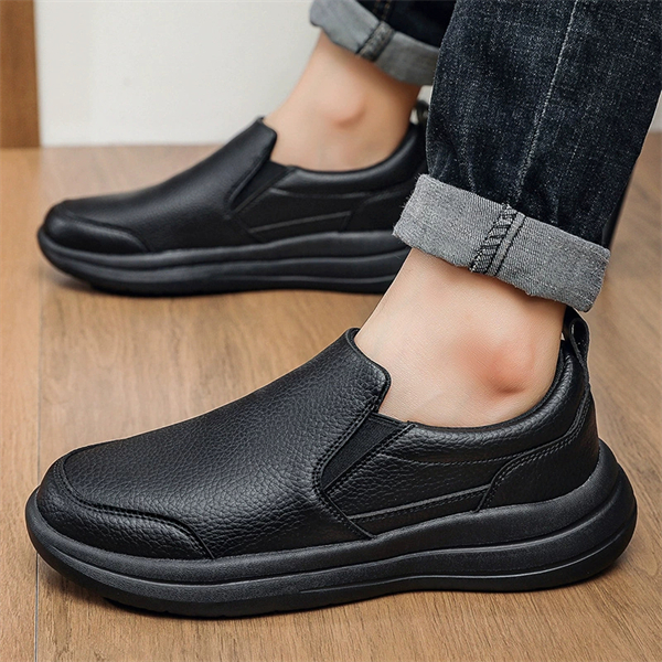 Genuine leather plus size non-slip waterproof slip-on casual shoes for men