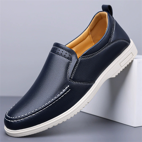 Genuine leather large size hand-sewn men's casual shoes