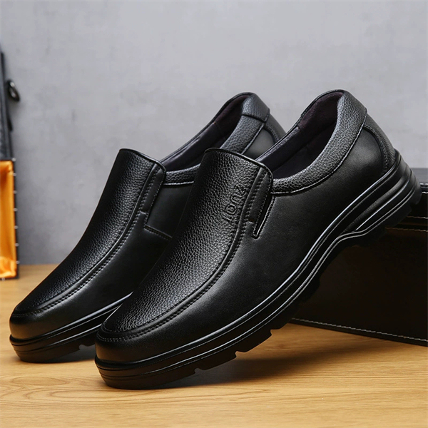 Genuine leather plus size soft-soled slip-on men's casual shoes